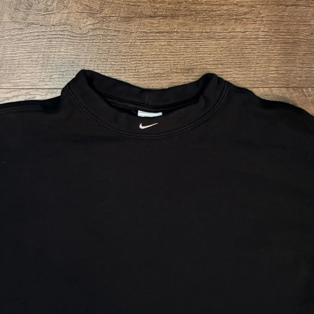 Nike Black Men's Shirt - Picture 2 of 5